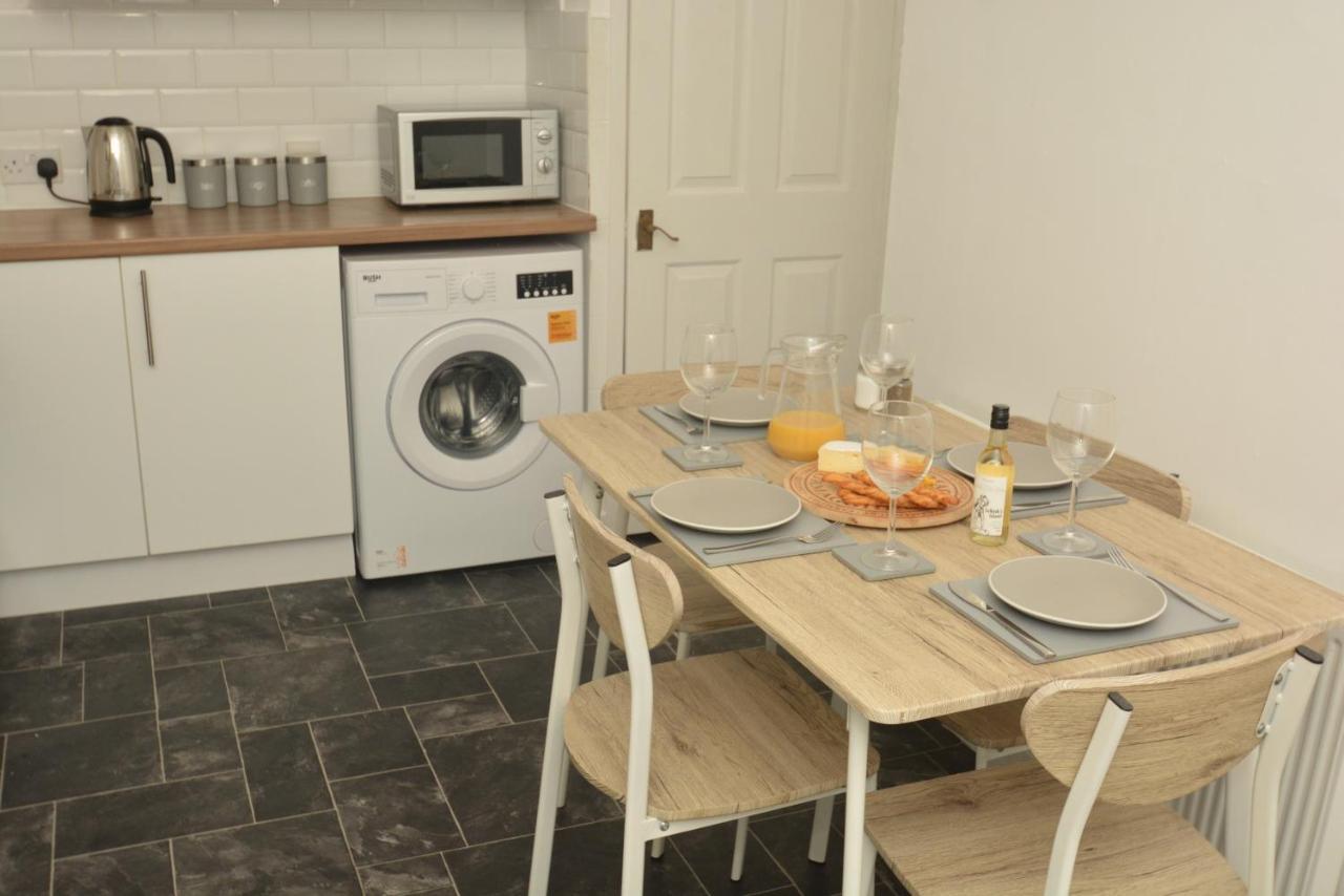 Spacious And Homely 2 Bedroom Flat - Suitelivin Gateshead Luaran gambar