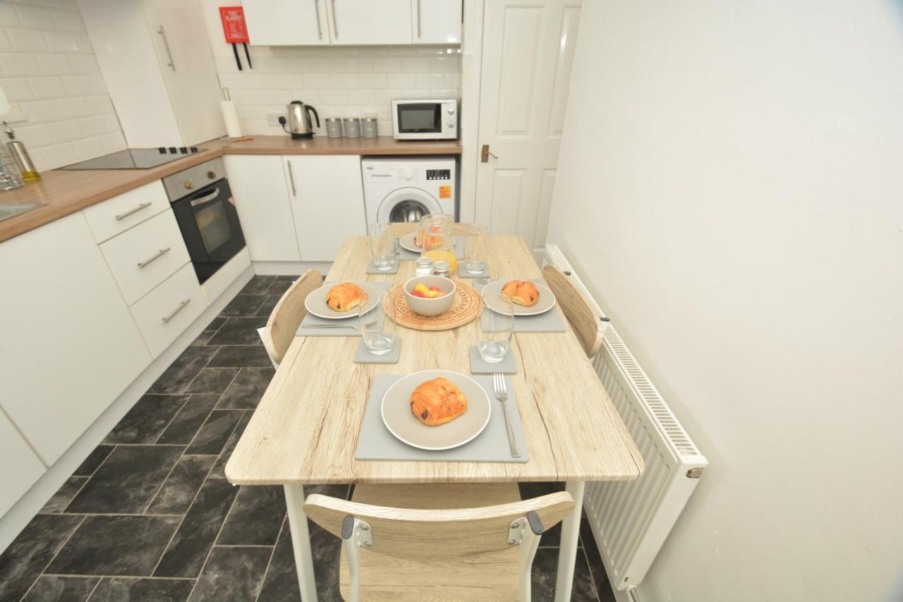 Spacious And Homely 2 Bedroom Flat - Suitelivin Gateshead Luaran gambar