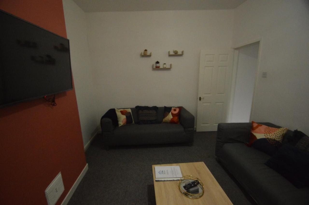 Spacious And Homely 2 Bedroom Flat - Suitelivin Gateshead Luaran gambar