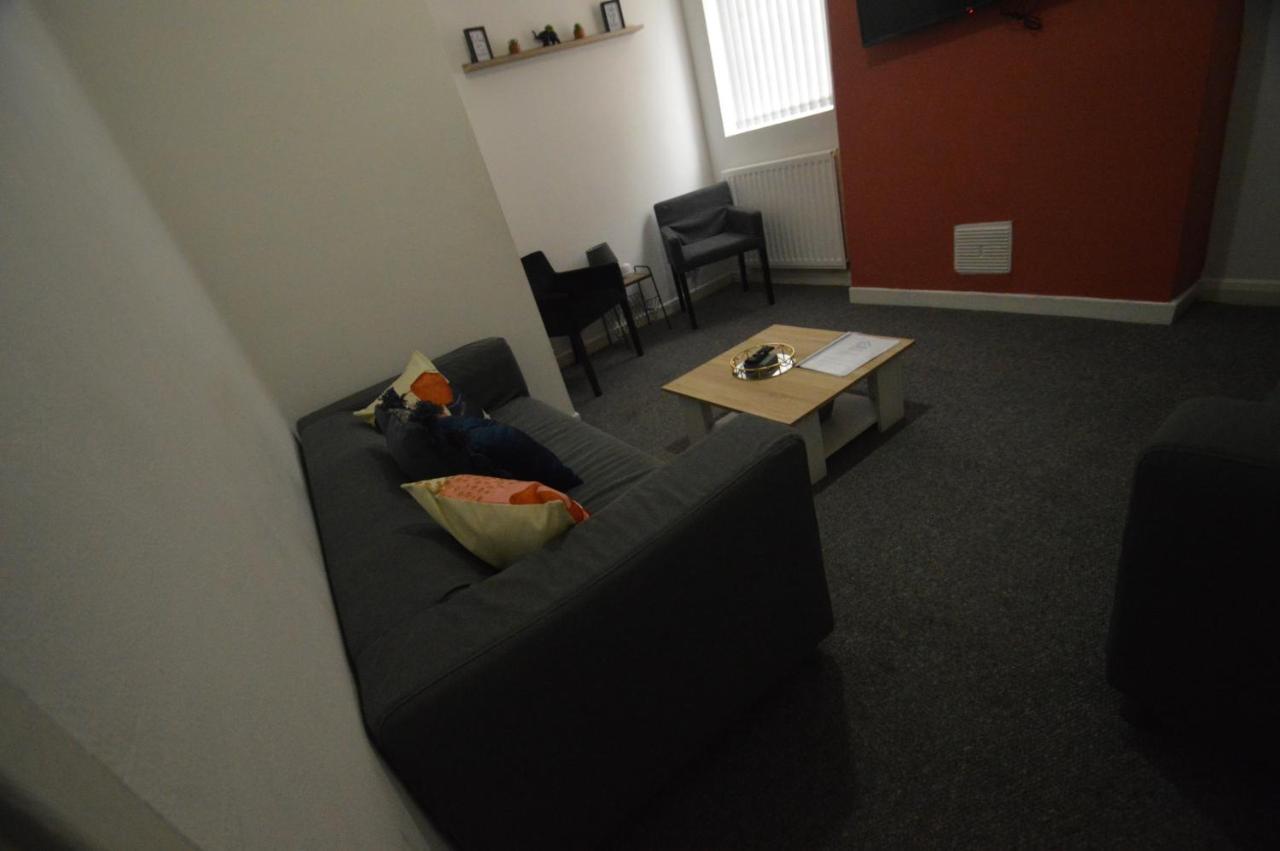 Spacious And Homely 2 Bedroom Flat - Suitelivin Gateshead Luaran gambar